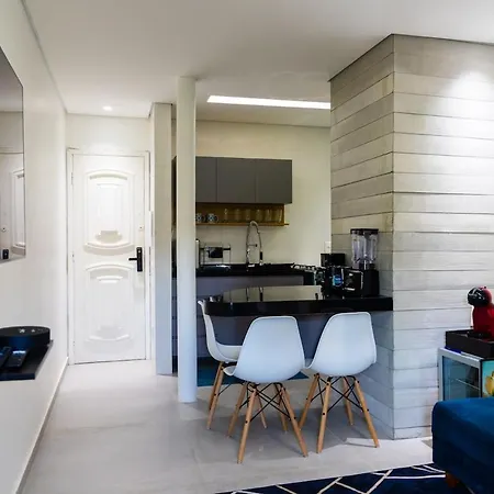 Leblon Comfort: 1 Bedroom Flat At The Heart Of Rio